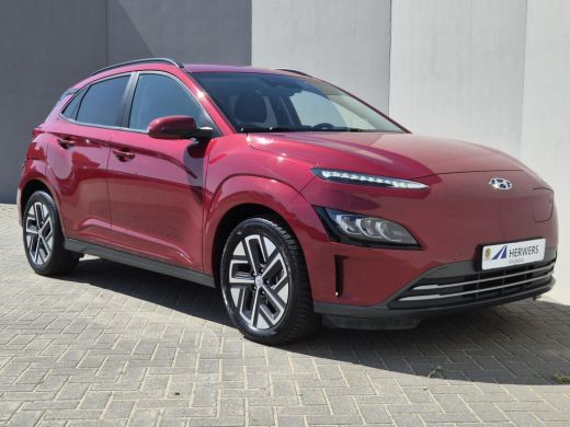 Hyundai Kona EV Fashion Design 64 kWh / SOH 100% / CCS snelladen / Stoelverwarming / Krell Audio Systeem / App... ActivLease financial lease
