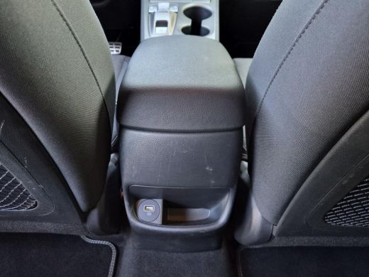 Hyundai Kona EV Fashion Design 64 kWh / SOH 100% / CCS snelladen / Stoelverwarming / Krell Audio Systeem / App... ActivLease financial lease
