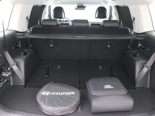 Hyundai Santa Fe 1.6 T-GDI PHEV Comfort Smart 4WD 7p / 7 persoons / Navigatie  / 1010KG Trekgewicht / Keyless Entr... ActivLease financial lease