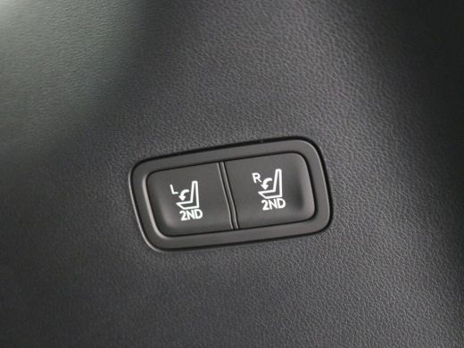 Hyundai Santa Fe 1.6 T-GDI PHEV Comfort Smart 4WD 7p / 7 persoons / Navigatie  / 1010KG Trekgewicht / Keyless Entr... ActivLease financial lease