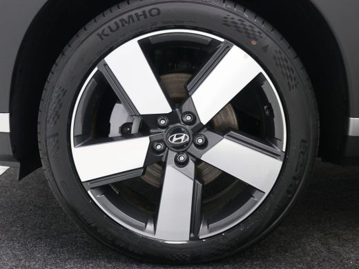 Hyundai Santa Fe 1.6 T-GDI PHEV Comfort Smart 4WD 7p / 7 persoons / Navigatie  / 1010KG Trekgewicht / Keyless Entr... ActivLease financial lease