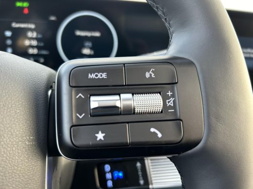 Hyundai Santa Fe 1.6 T-GDI PHEV Premium 4WD 7p. &euro;5000,- korting !! | 20-inch lichtmetalen velgen | Achteruitrijcam... ActivLease financial lease