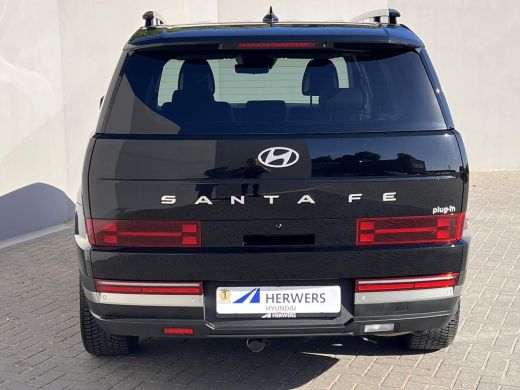 Hyundai Santa Fe 1.6 T-GDI PHEV Premium 4WD / Fabrieksgarantie tot 12-2029 / Dealer onderhouden / Afneembare Trekh... ActivLease financial lease
