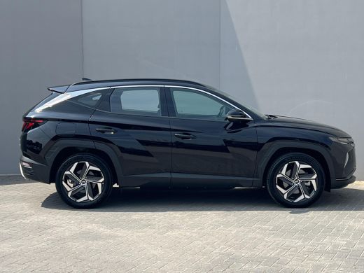 Hyundai Tucson 1.6 T-GDI PHEV Comfort 4WD / Fabrieksgarantie tot 07-2027 / Accu SoH 100 % / 1.350 kg trekgewicht... ActivLease financial lease