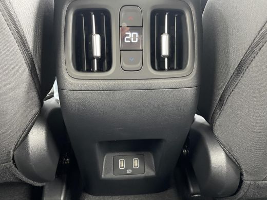 Hyundai Tucson 1.6 T-GDI PHEV Comfort Smart 4WD / 1350KG Trekgewicht / Navigatie + Apple Carplay/Android Auto / ... ActivLease financial lease