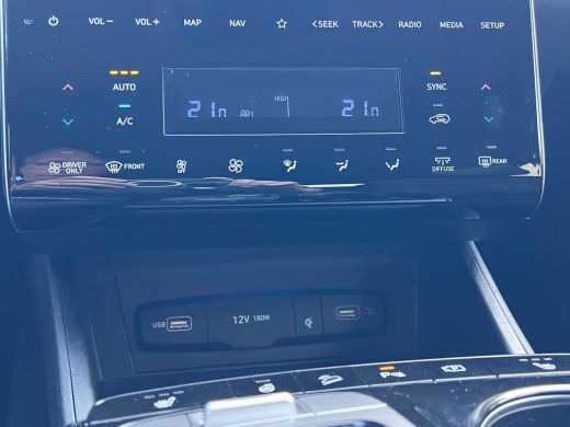 Hyundai Tucson 1.6 T-GDI PHEV Comfort Smart 4WD / 99% SOH / Fabrieksgarantie tot 04-2027 / WLTP 62km / Navi / Ap... ActivLease financial lease