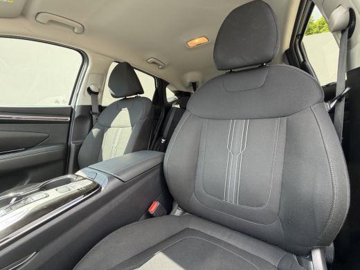 Hyundai Tucson 1.6 T-GDI PHEV Comfort Smart 4WD / Fabrieksgarantie tot 1-2028 / Volledig Onderhouden / Navigatie... ActivLease financial lease