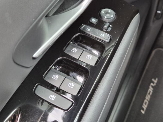 Hyundai Tucson 1.6 T-GDI PHEV Comfort Smart 4WD / SOH 100% / Dealer onderhouden / Fabrieksgarantie tot 06-2027 /... ActivLease financial lease