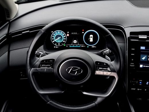 Hyundai Tucson 1.6 T-GDI PHEV I-Motion 4WD Automaat / 265pk / 1350KG Trekgewicht / Navigatie via Android Auto/Ap... ActivLease financial lease