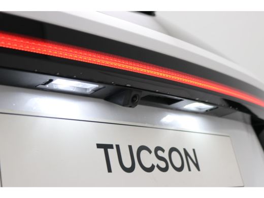 Hyundai Tucson 1.6 T-GDI PHEV N Line Edition / Navigatie / Leer-Alcantara bekleding met rode stiksel / 19" LMV /... ActivLease financial lease
