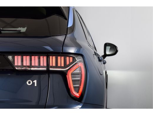 Lynk & Co 01 1.5 PHEV 261PK MY22 | Afn. Trekhaak | 360 Camera | S/K-panodak | Adapt. Cruise | Memory | Elek. k... ActivLease financial lease