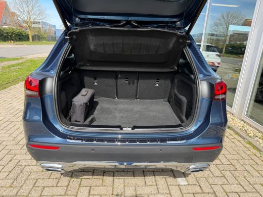 Mercedes-Benz GLA 250 e Business Solution Luxury Limited Assistentie pakket ActivLease financial lease