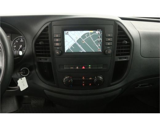 Mercedes-Benz Vito 114 CDI Lang | Automaat | Airco | Cruise | 3 Zits | Trekhaak | Camera | Carplay | Navi ActivLease financial lease
