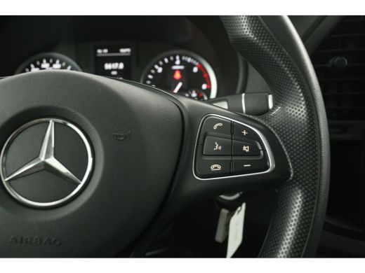 Mercedes-Benz Vito 114 CDI Lang | Automaat | Airco | Cruise | 3 Zits | Trekhaak | Camera | Carplay | Navi ActivLease financial lease