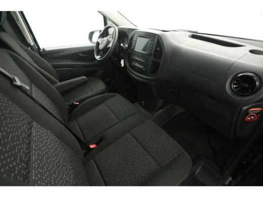 Mercedes-Benz Vito 114 CDI Lang | Automaat | Airco | Cruise | 3 Zits | Trekhaak | Camera | Carplay | Navi ActivLease financial lease