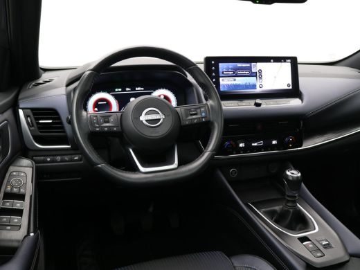 Nissan QASHQAI 1.3 MHEV Tekna / Panoramadak / All Seasonbanden / Trekhaak / 1400 Kg Trekgewicht / Lederen bekled... ActivLease financial lease