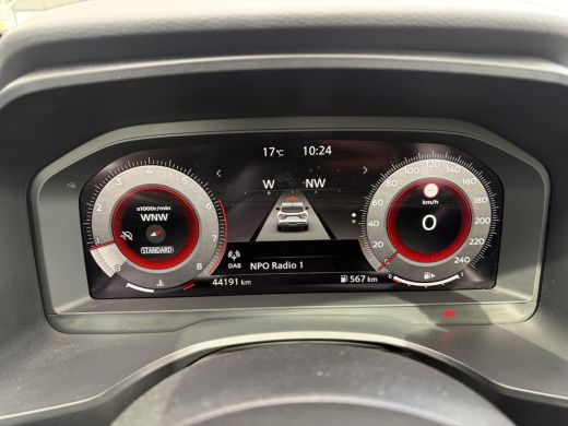 Nissan QASHQAI 1.3 MHEV Tekna / Trekhaak / Panoramadak / HUD / Elektr Bestuurders Stoel / Elektr. Achterklep / ActivLease financial lease