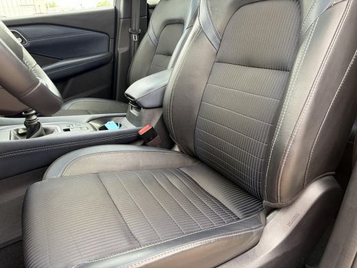Nissan QASHQAI 1.3 MHEV Tekna / Trekhaak / Panoramadak / HUD / Elektr Bestuurders Stoel / Elektr. Achterklep / ActivLease financial lease