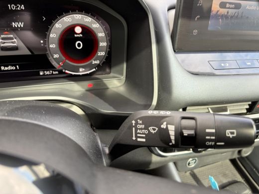 Nissan QASHQAI 1.3 MHEV Tekna / Trekhaak / Panoramadak / HUD / Elektr Bestuurders Stoel / Elektr. Achterklep / ActivLease financial lease