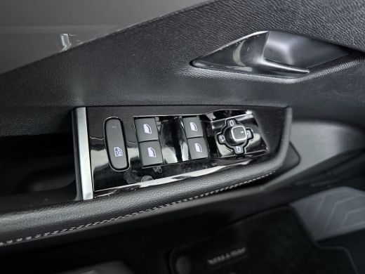 Opel Astra 1.2 Turbo Hybrid Ultimate 145pk | Afwijkende dakkleur | Alcantara bekleding | Apple Carplay/Andro... ActivLease financial lease