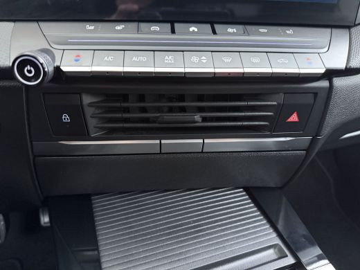 Opel Astra Sports Tourer 1.2 GS Line | Alcantara bekleding | Cruise control adaptief | LED koplampen ActivLease financial lease