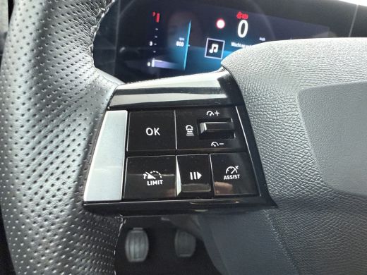 Opel Astra Sports Tourer 1.2 GS Line | Alcantara bekleding | Cruise control adaptief | LED koplampen ActivLease financial lease