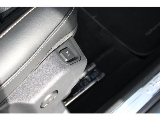 Opel Grandland 1.6 Turbo Plug-In Hybrid GS | Automaat | Lederen bekleding | Stoelverwarming + koeling | Camera v... ActivLease financial lease