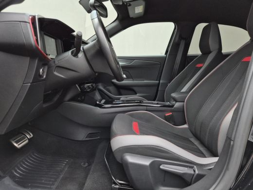 Opel Mokka-e Ultimate 50-kWh 11kw bl. / SOH 99% / Comfort-pakket / Stuur- & Stoelverwarming / CCS snelladen / ... ActivLease financial lease