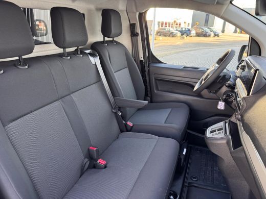 Opel Vivaro-e L3 75 kWh | 11 kW lader | 2 zitplaatsen rechtsvoor | Airco ActivLease financial lease