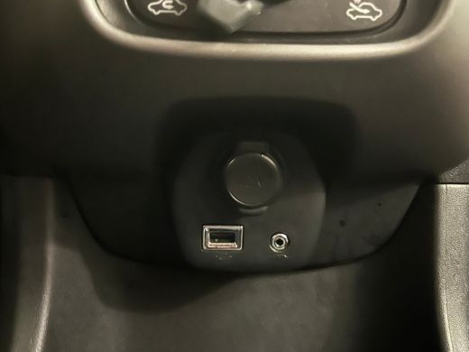 Peugeot 108 1.0 e-VTi Active Camera | Carplay | Airco | Bleutooth | Centrale Vergrendeling | LED Dagrij | Ele... ActivLease financial lease