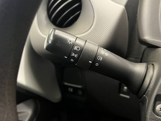 Peugeot 108 1.0 e-VTi Active Camera | Carplay | Airco | Bleutooth | Centrale Vergrendeling | LED Dagrij | Ele... ActivLease financial lease