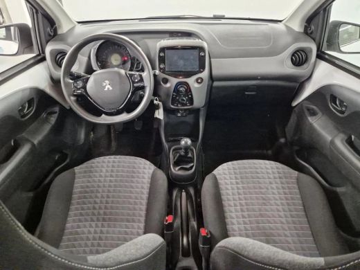 Peugeot 108 1.0 e-VTi Active Camera | Carplay | Airco | Bleutooth | Centrale Vergrendeling | LED Dagrij | Ele... ActivLease financial lease