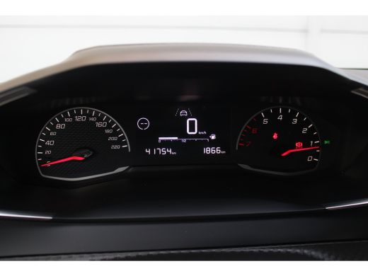 Peugeot 208 1.2 Active | Cruise | Carplay | Airco | DAB | Centrale vergrendeling | | Cruise | Carplay | Airco... ActivLease financial lease