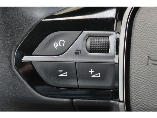Peugeot 208 1.2 Active | Cruise | Carplay | Airco | DAB | Centrale vergrendeling | | Cruise | Carplay | Airco... ActivLease financial lease