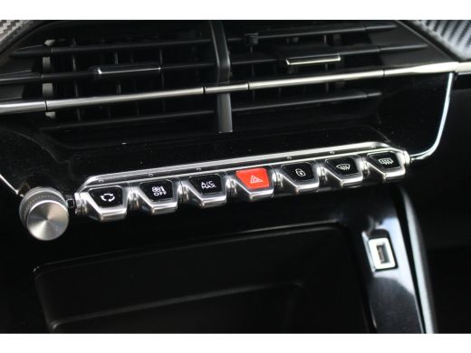 Peugeot 208 1.2 Active | Cruise | Carplay | Airco | DAB | Centrale vergrendeling | | Cruise | Carplay | Airco... ActivLease financial lease