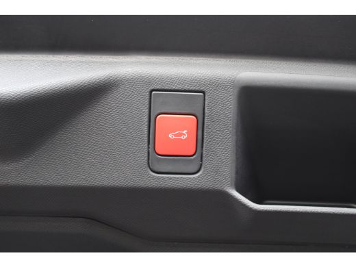 Peugeot 5008 1.6 Plug-in Hybrid 195 GT Exclusive | Panorama/schuifdak | Lederen bekleding | Massage | Stoelver... ActivLease financial lease