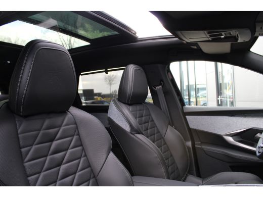 Peugeot 5008 1.6 Plug-in Hybrid 195 GT Exclusive | Panorama/schuifdak | Lederen bekleding | Massage | Stoelver... ActivLease financial lease
