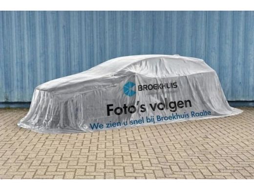 Peugeot e-2008 EV GT Pack 50 kWh Schuif kantel dak | Achteruitrijcamera | Alcantara bekleding | Keyless | Adapti... ActivLease financial lease