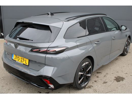 Peugeot e-308 GT 54 kWh | Nieuw model | Fase 3 laden | SOH 98% | Massage | Stoelverwarming | Navigatie | Camera... ActivLease financial lease