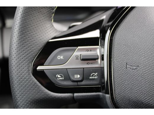 Peugeot e-308 GT 54 kWh | Nieuw model | Fase 3 laden | SOH 98% | Massage | Stoelverwarming | Navigatie | Camera... ActivLease financial lease