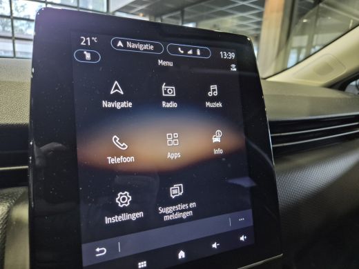 Renault Clio 1.6 E-Tech Hybrid 140 Intens 360 camera | Android-Carplay | Half leder | Stuur/Stoel verwarming |... ActivLease financial lease