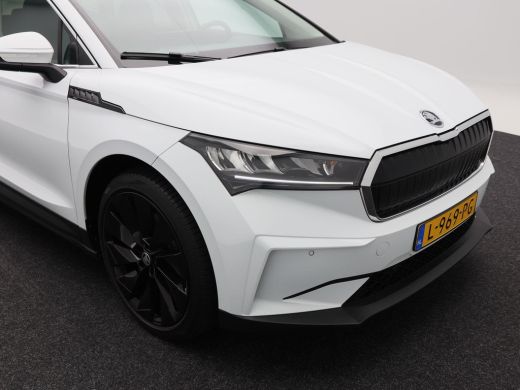 Skoda Enyaq iV 60 180 Pk | Panoramadak | Crystal Light LED | Stuur- en Stoelverwarming | Privacy Glass | Camera ... ActivLease financial lease