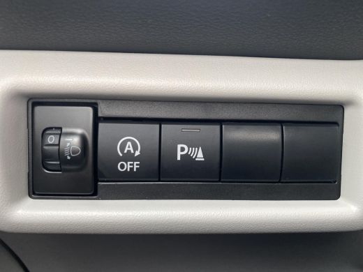 Suzuki Swift 1.2 Style Smart Hybrid | Climate Control | Adaptive Cruise Control | Parkeersensoren achter | Ach... ActivLease financial lease