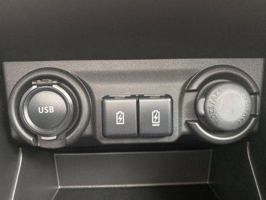 Suzuki Swift 1.2 Style Smart Hybrid | Climate Control | Adaptive Cruise Control | Parkeersensoren achter | Ach... ActivLease financial lease