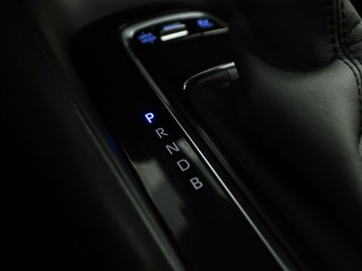 Toyota Corolla 1.8 Hybrid Sport Automaat (APPLE CARPLAY, 1e EIGENAAR, CAMERA, ADAPTIVE CRUISE, SPORTSTOELEN, LED... ActivLease financial lease