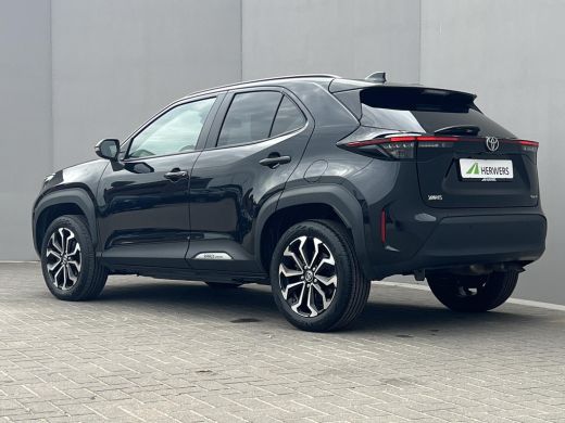 Toyota Yaris Cross 1.5 Hybrid 115 Dynamic / Comfort Pack / Dealer onderhouden / Stuur- en stoelverwarming / Camera /... ActivLease financial lease