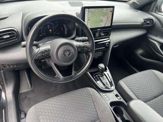Toyota Yaris Cross 1.5 Hybrid 115 Dynamic / Comfort Pack / Dealer onderhouden / Stuur- en stoelverwarming / Camera /... ActivLease financial lease