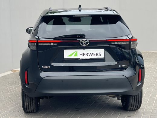 Toyota Yaris Cross 1.5 Hybrid 115 Dynamic / Comfort Pack / Dealer onderhouden / Stuur- en stoelverwarming / Camera /... ActivLease financial lease