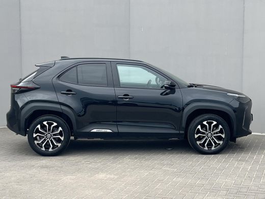 Toyota Yaris Cross 1.5 Hybrid 115 Dynamic / Comfort Pack / Dealer onderhouden / Stuur- en stoelverwarming / Camera /... ActivLease financial lease
