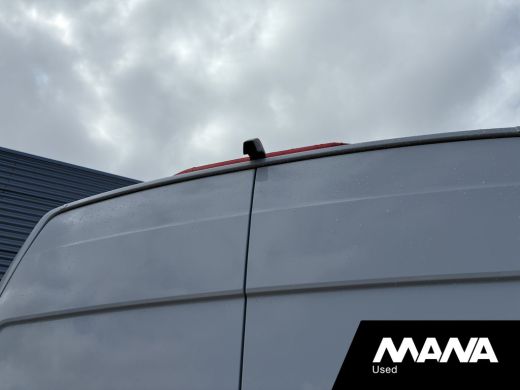 Volkswagen Crafter 35 2.0 TDI L4H3 Airco Camera Sensoren ActivLease financial lease